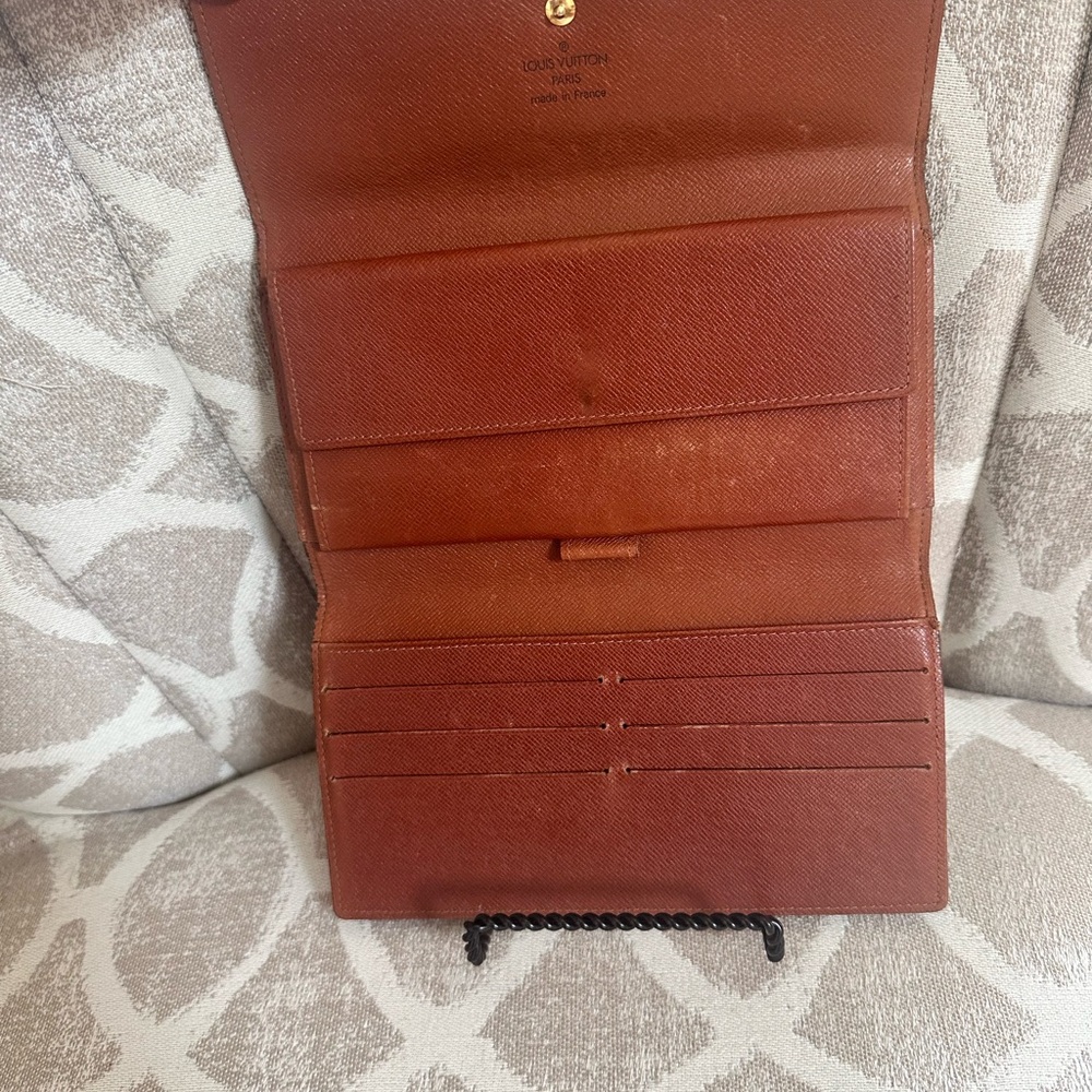 Louis Vuitton Brown and Gold Monogram Wallet - Picture 6 of 9